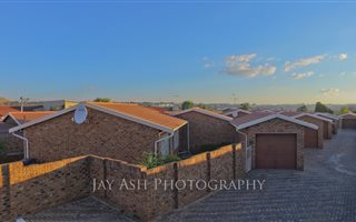 2 Bedroom Townhouse in Quellerie Park