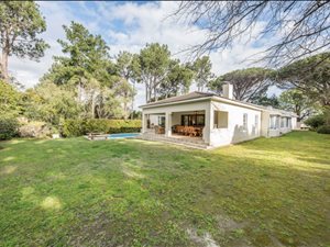 4 Bed House in Natures Valley
