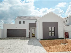 3 Bed House in Amandelsig