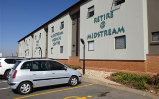 1 Bedroom House in Retire at Midstream