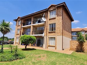2 Bed Apartment in Heuweloord