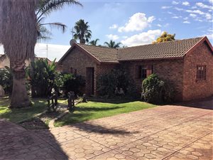 3 Bed House in Highveld