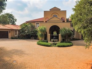 8500 m² Farm in Raslouw AH
