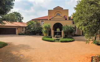 8500 m² Smallholding in Raslouw