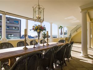 3 Bed House in Bantry Bay