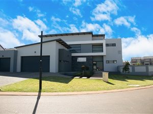4 Bed House in Midstream Ridge Estate