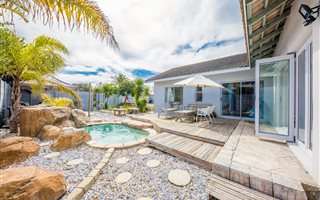 3 Bedroom House in Duynefontein