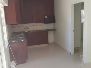 1 Bed Garden Cottage in Lombardy East