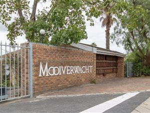 3 Bed Townhouse in Stellenridge