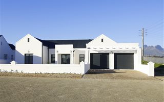 4 Bedroom House in Croydon Olive Estate