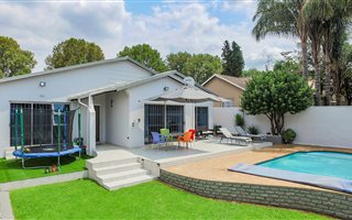 3 Bedroom House in Norwood