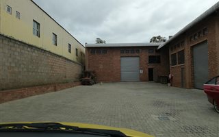 300 m² Commercial space in Parlock