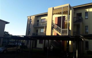 3 Bedroom Apartment in Geelhoutpark
