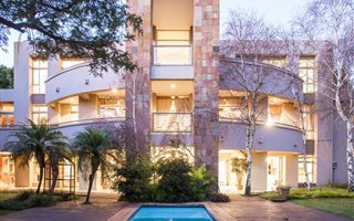 5 Bedroom House in Mooikloof Equestrian Estate