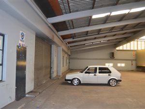 1724 m² Industrial space in New Germany