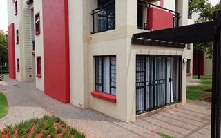 Bachelor apartment in Tijger Valley and surrounds