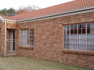 2 Bed Townhouse in Erasmus