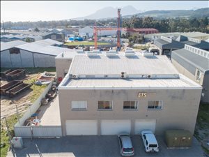 1000 m² Industrial space in Broadlands