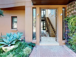 4 Bed House in Hurlingham