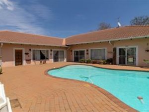 3.4 ha Farm in Hillside AH