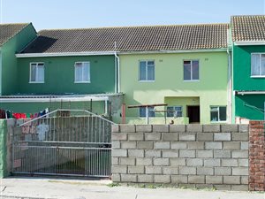 3 Bed Apartment in Bloemendal