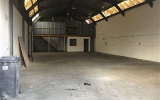 410 m² Industrial space in Ottery
