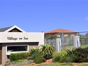 980 m² Land available in Village On Sea