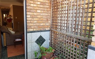 3 Bedroom Duet in Rietvalleipark