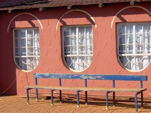 8.6 ha Land available in Carletonville