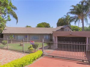 3 Bed House in The Orchards