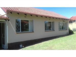 3 Bed House in Mayberry Park