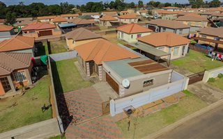 3 Bedroom House in Duvha Park