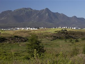 701 m² Land available in Kingswood Golf Estate
