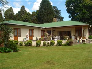5 Bed House in Himeville