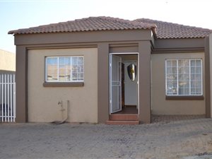 2 Bed Townhouse in Baillie Park