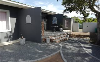 3 Bedroom House in Gonubie