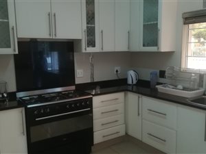 6 Bed House in Musgrave