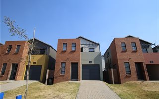 3 Bedroom House in South Hills