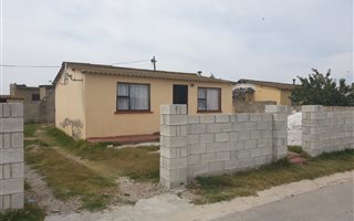 2 Bedroom House in Kwazakhele
