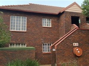 2 Bed Apartment in Eldoraigne