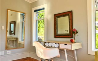 1 Bedroom Simplex in Hout Bay and surrounds