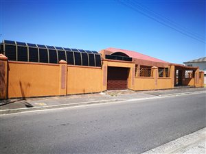 3 Bedroom House in Crawford