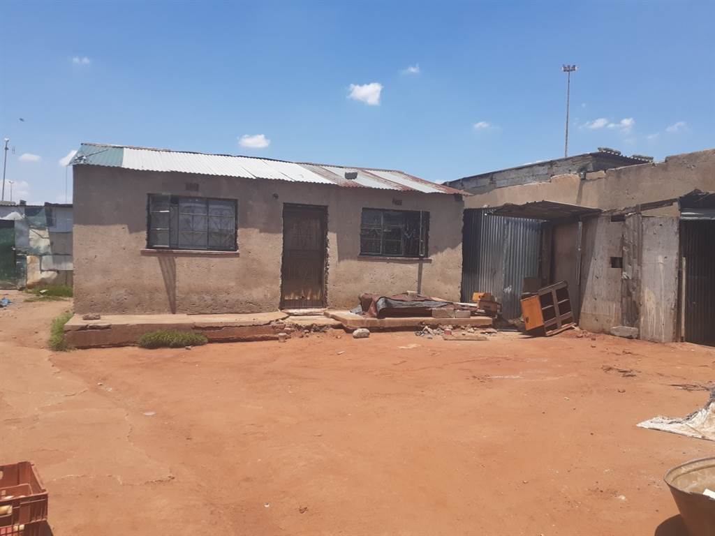 2 Bed House for sale in Tembisa T3028378 Private Property