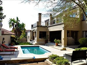 5 Bed Cluster in Cedar Lakes
