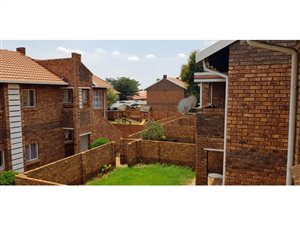 2 Bed Apartment in Clarina