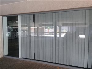 350 m² Commercial space in City and Suburban