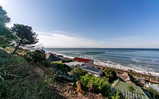 1764 m² Land available in St James