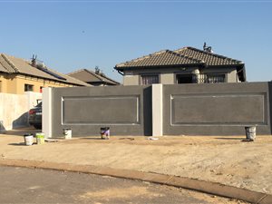 3 Bed House in Riverside View