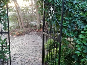 1 Bed Apartment in Somerset West Central