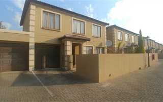 3 Bedroom Townhouse in Montana